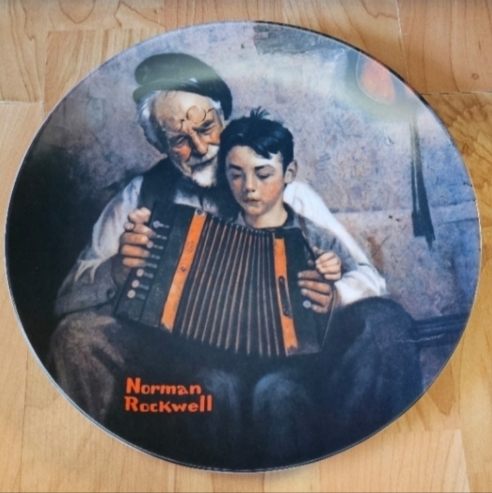 Norman Rockwell Collector Plate "The Music Maker" 1981 Limited Edition Authentic